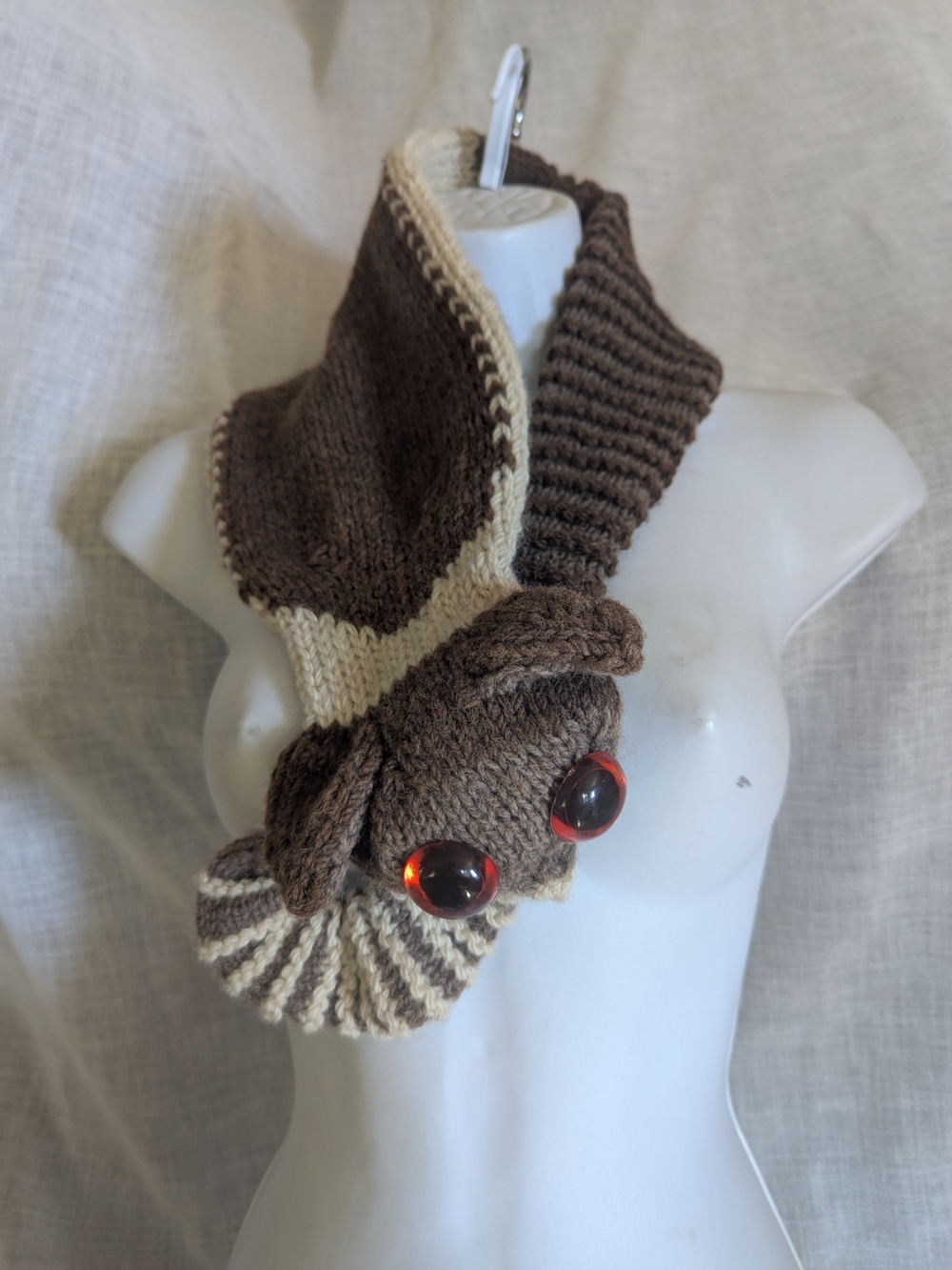 New Whimsical SLOTH Hand Knit Scarf in Brown and Cream - Picture 4 of 7